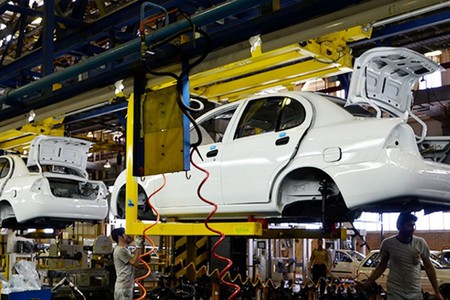 افزایش قیمت کارخانه ای خودروهای داخلی در راه است!؟
