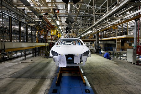 تولید 5 خودروی غیر ایمن در کشور متوقف شد.