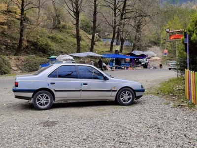 پژو 405 GLX بنزینی
