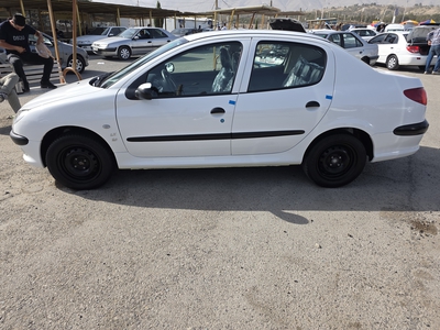 پژو 206 SD V8