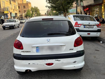 پژو 206 تیپ 2