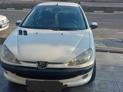 پژو 206 SD V8