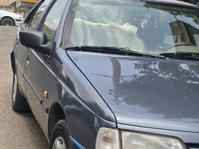 پژو 405 GLX بنزینی