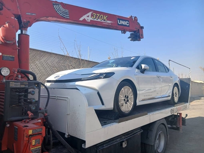 تویوتا کمری هیبرید 2.5 لیتر LE، مدل 1404