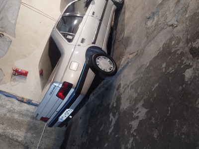 پژو 405 GLX بنزینی