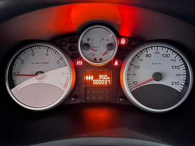 پژو 207 دنده‌ایTU5