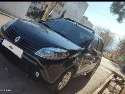 رنو ساندرو اتوماتیک، مدل 1396