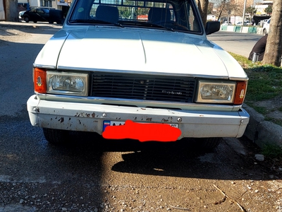 پیکان وانت بنزین