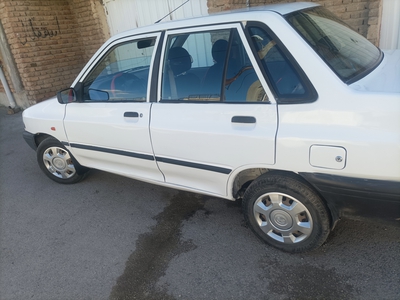 پراید 131 LE